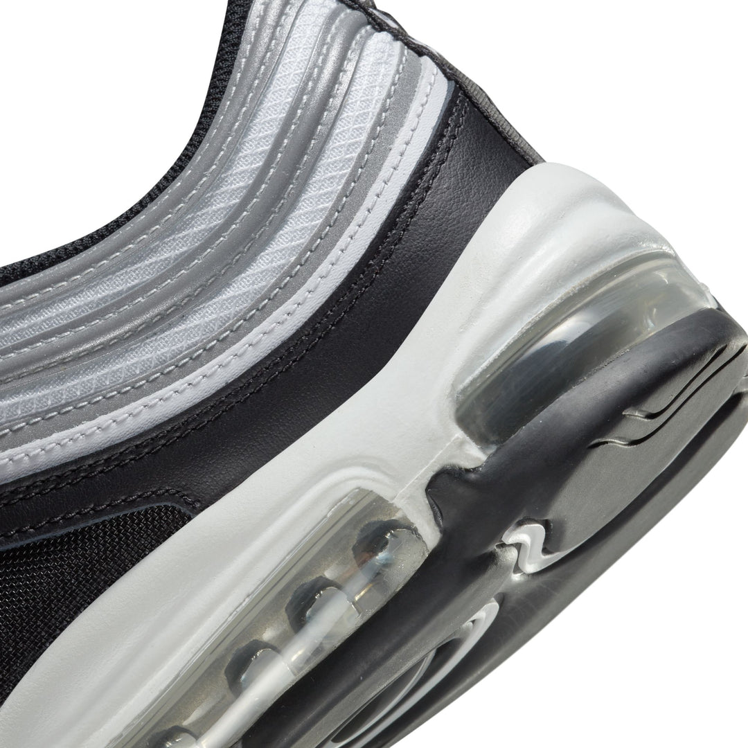 97s black and white